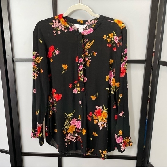 𝅺[l] Old Navy Black Long Sleeve Spring Floral Print Button-Down Tunic Top - Picture 2 of 14